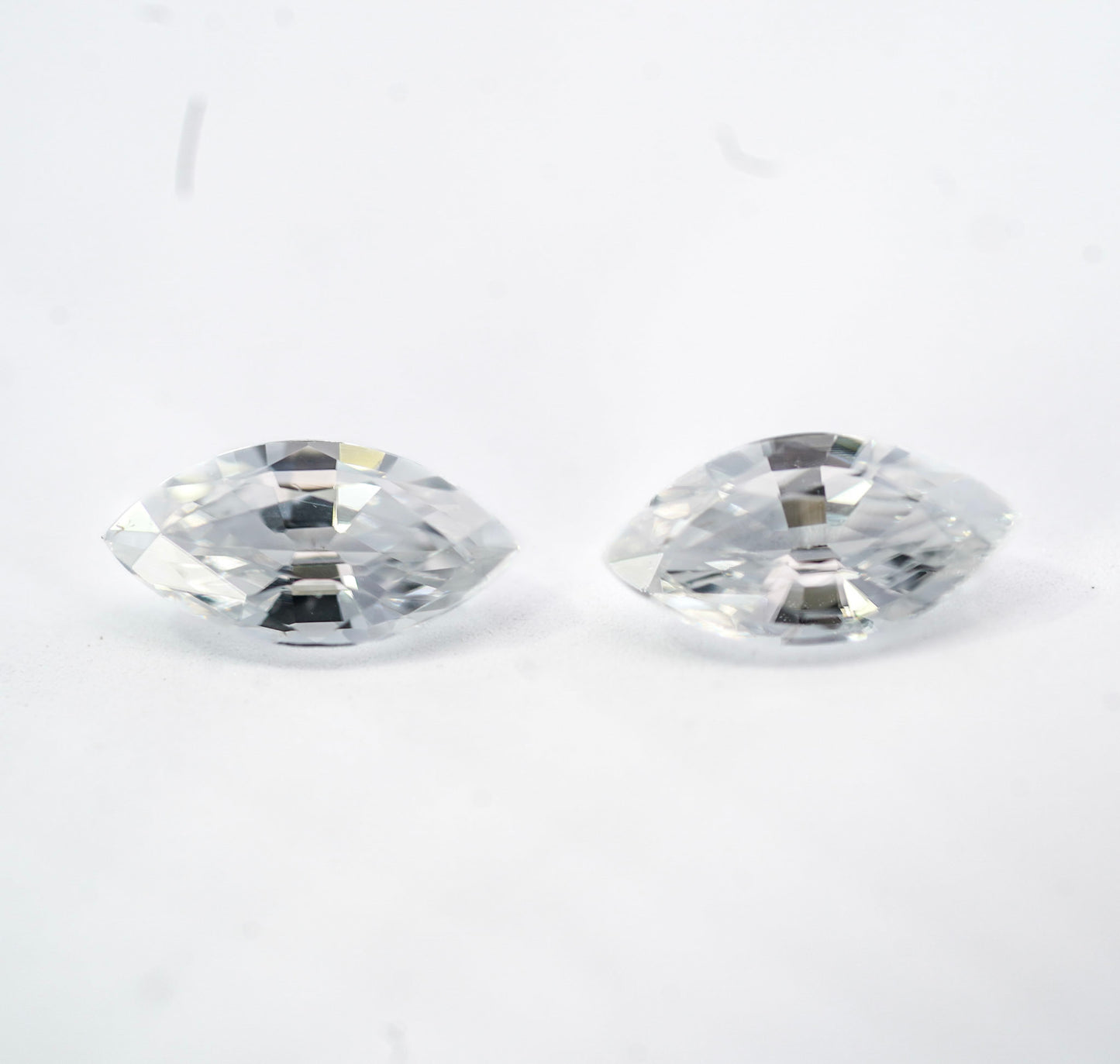 WZI MQ MP 1.77CT 8X4MM KC970