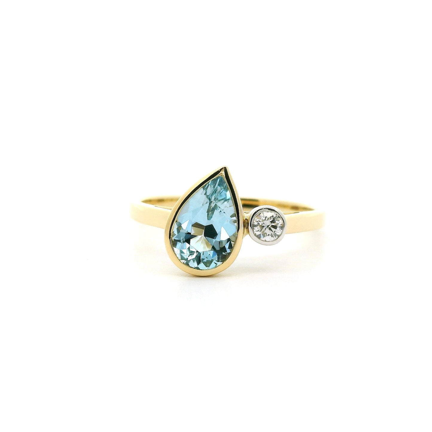 Aquamarine/Diamond Pear Shape 2 Stone Ring 0.82/0.08ct 18K White/Yellow Gold Size 6.5
