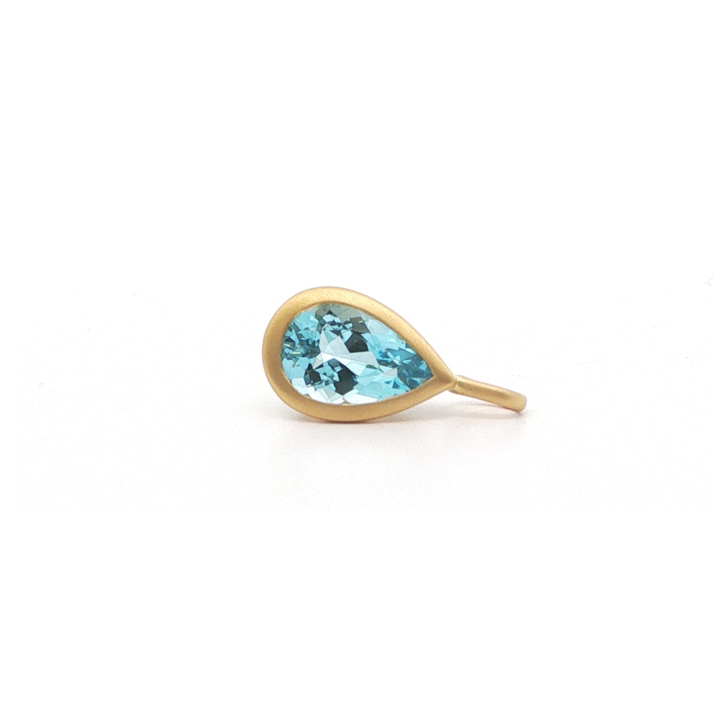 Aquamarine Pear Shape Bezel Pendant 1.03ct 18K Yellow Gold