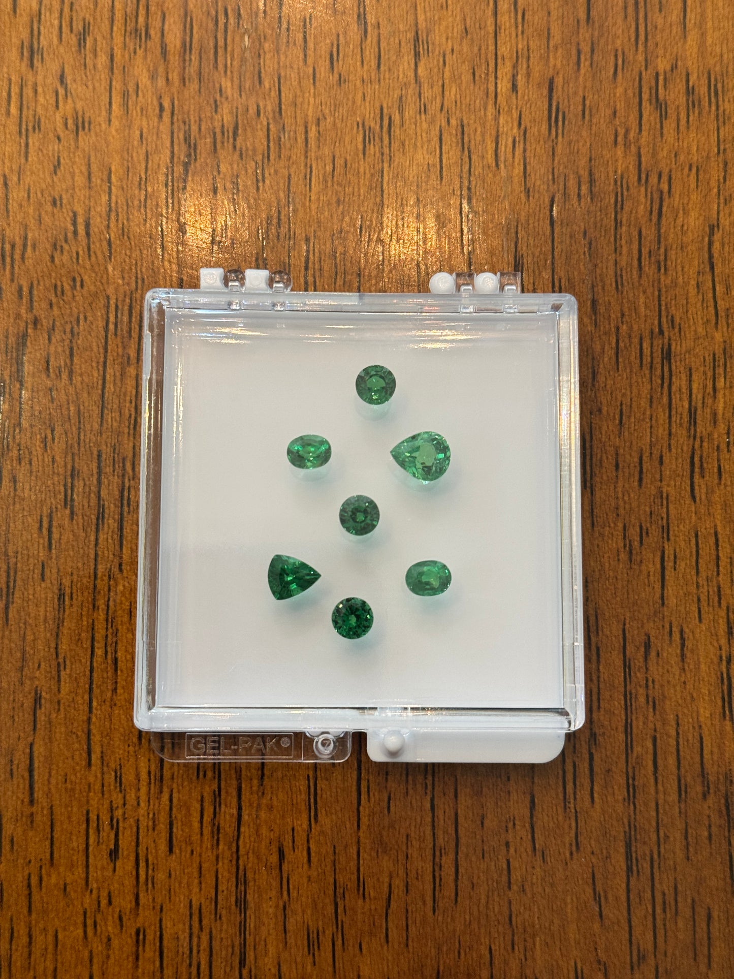 Tsavorite Garnet 5.55ct (N) Suite 700pct