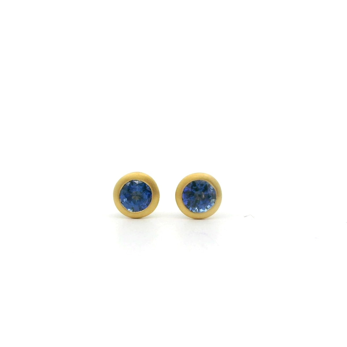 Blue Sapphire Round Bezel Earring 0.57ct 18K Yellow Gold