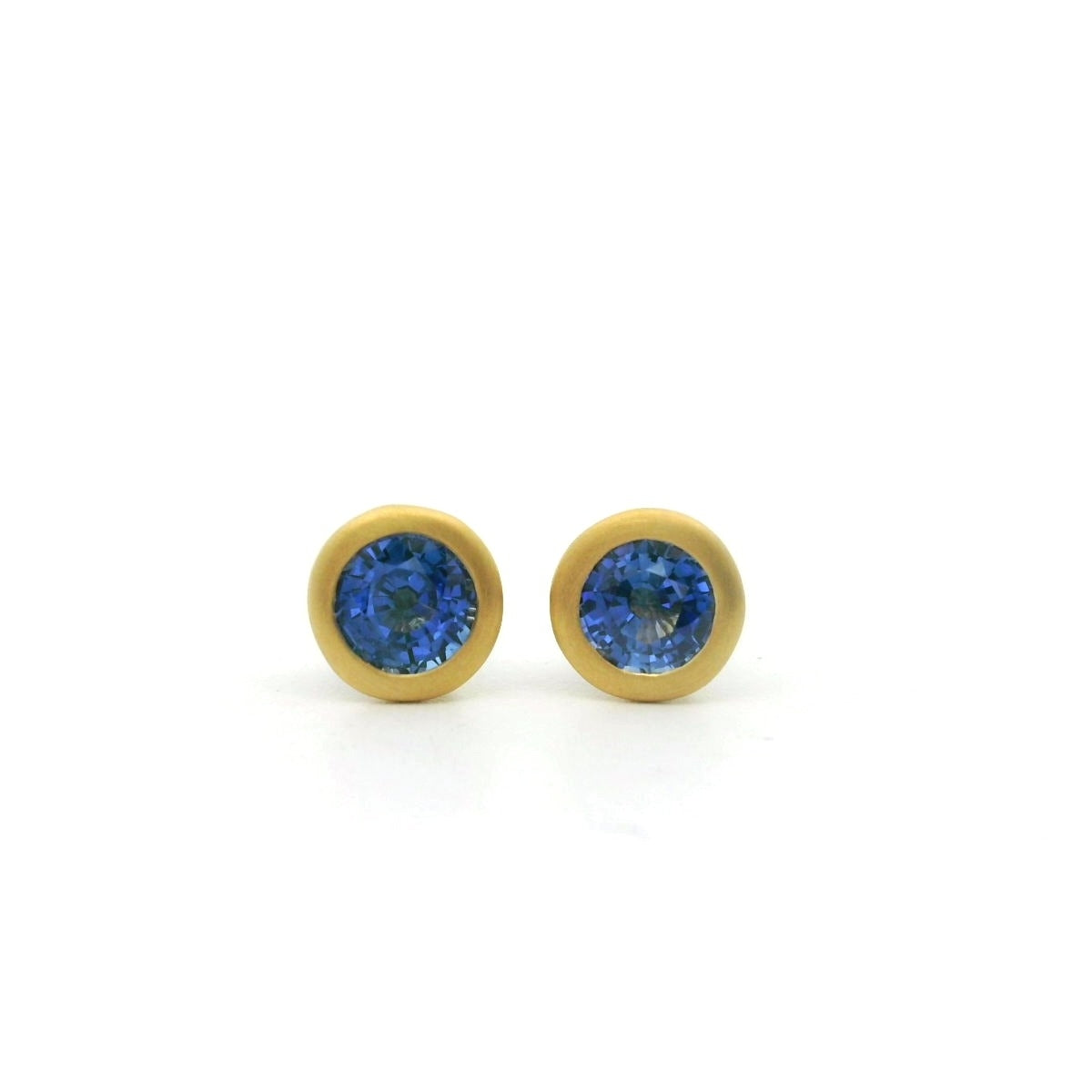 Blue Sapphire Round Bezel Earring 0.94ct 18K Yellow Gold