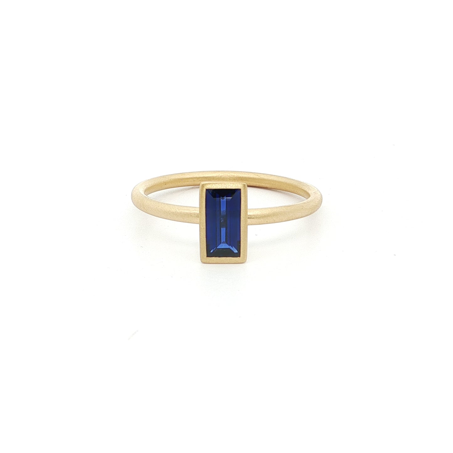 Blue Sapphire Baguette Yumdrop Ring 0.54ct 18K Yellow Gold (2) Size 7