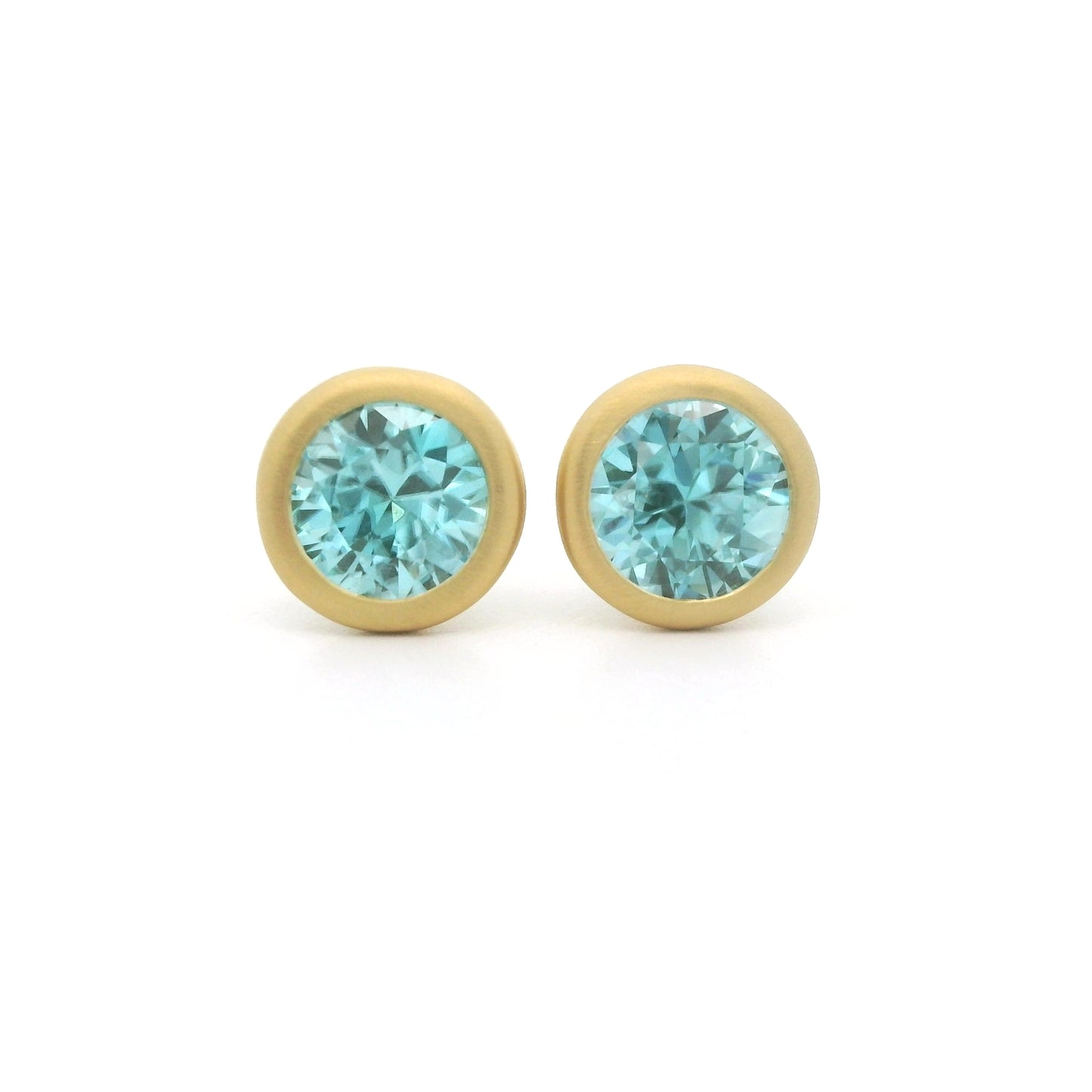 Blue Zircon Round Bezel Earring 1.29ct 18K Yellow Gold