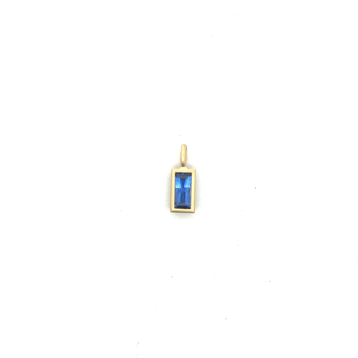 Blue Sapphire Baguette Bezel Pendant 0.66ct 18K Yellow Gold