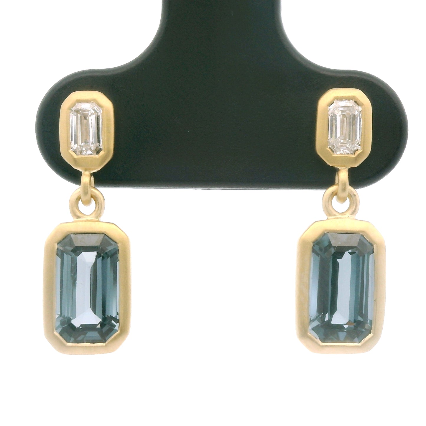 GRN SP/DM EC BZL ER 1.95/.25CT 18KY KC91730