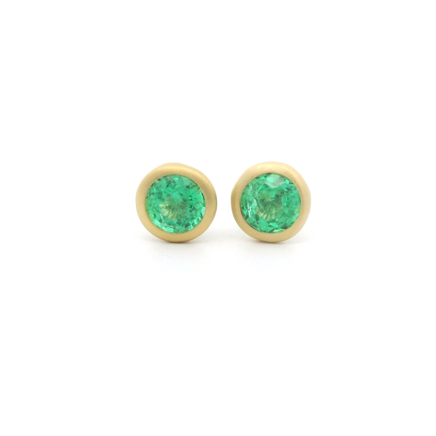 Emerald Round Bezel Earring 0.38ct 18K Yellow Gold