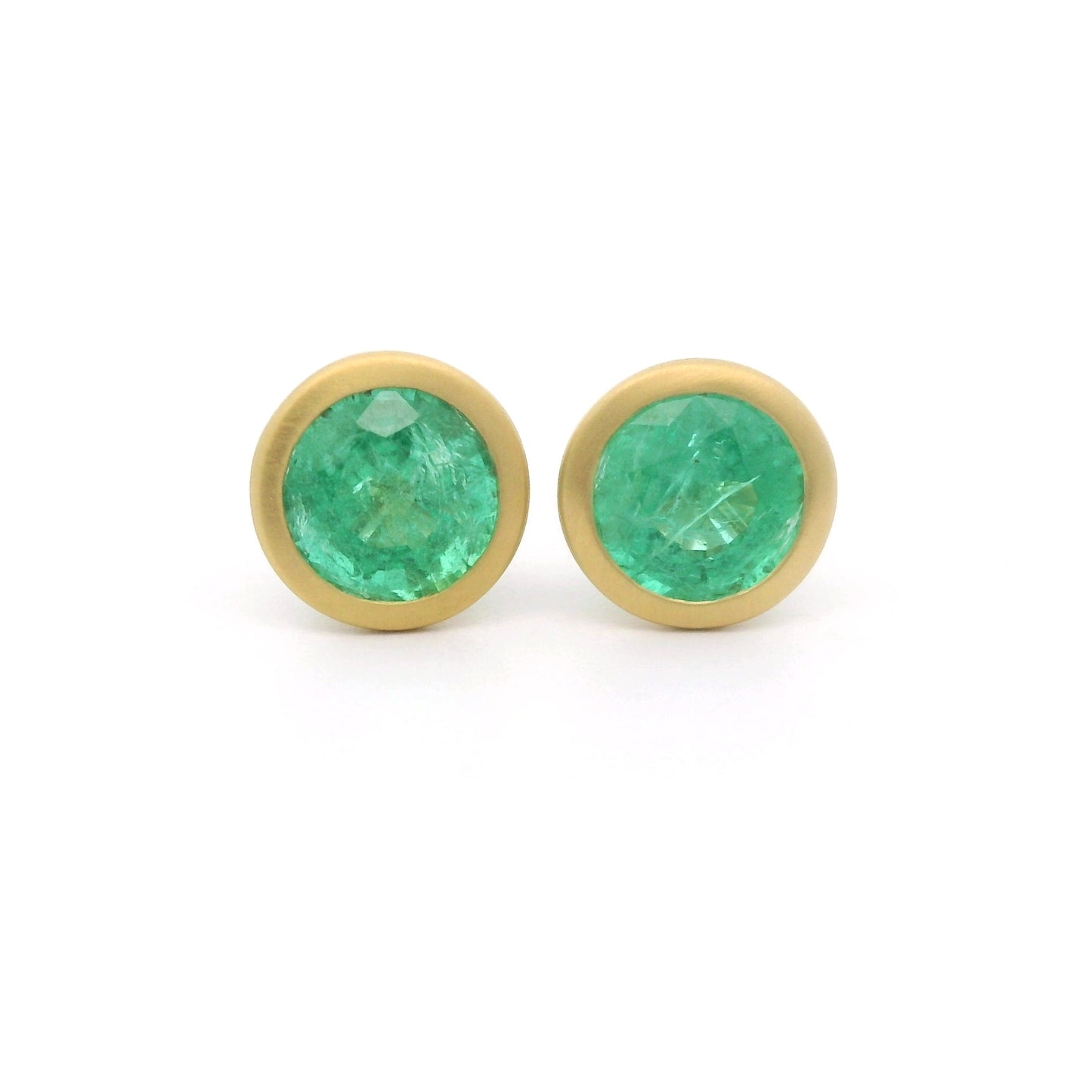 Emerald Round Bezel Earring 1.54ct 18K Yellow Gold