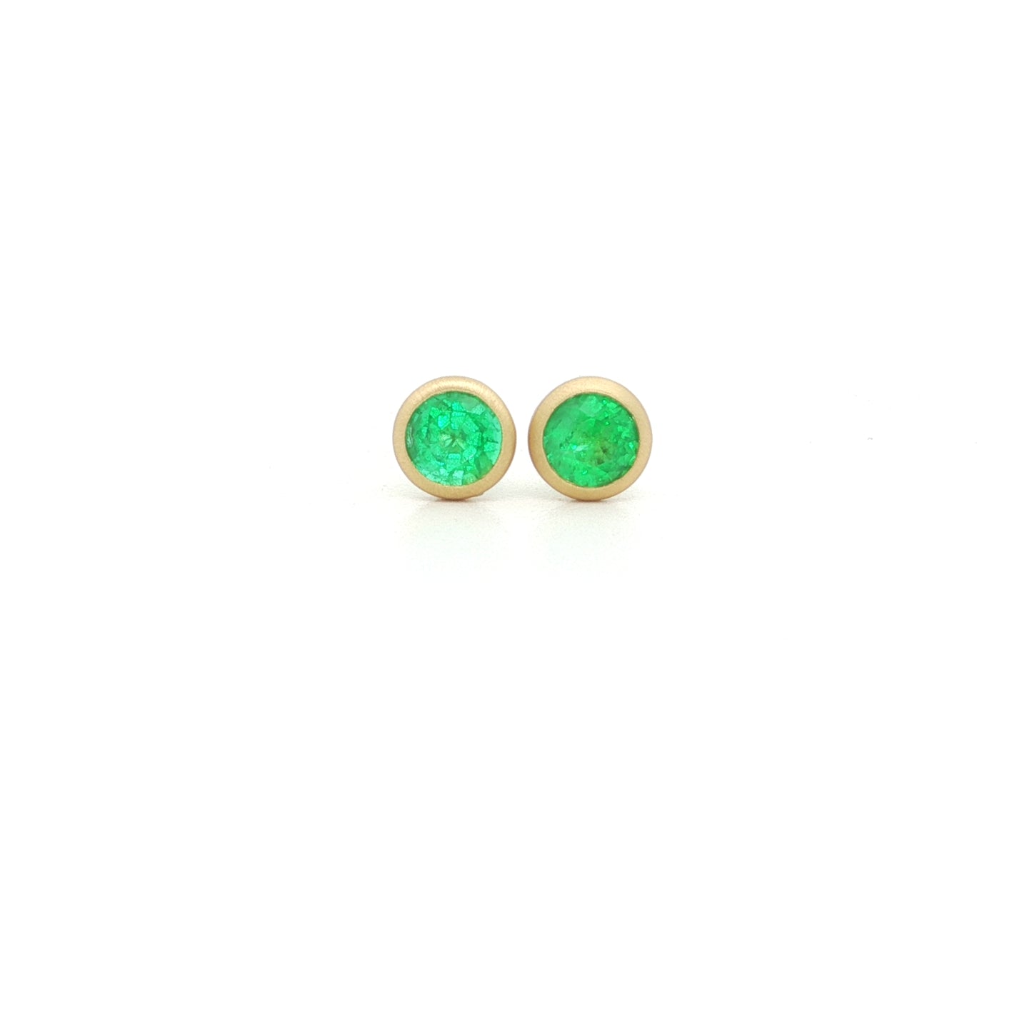Emerald Round Bezel Earring 0.62ct 18K Yellow Gold