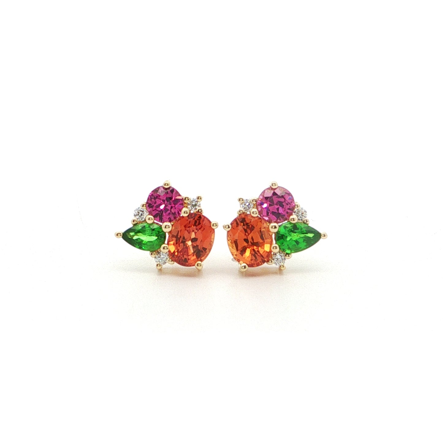 Garnet/Diamond Cluster Earring 1.83/0.06ct 18K Yellow Gold