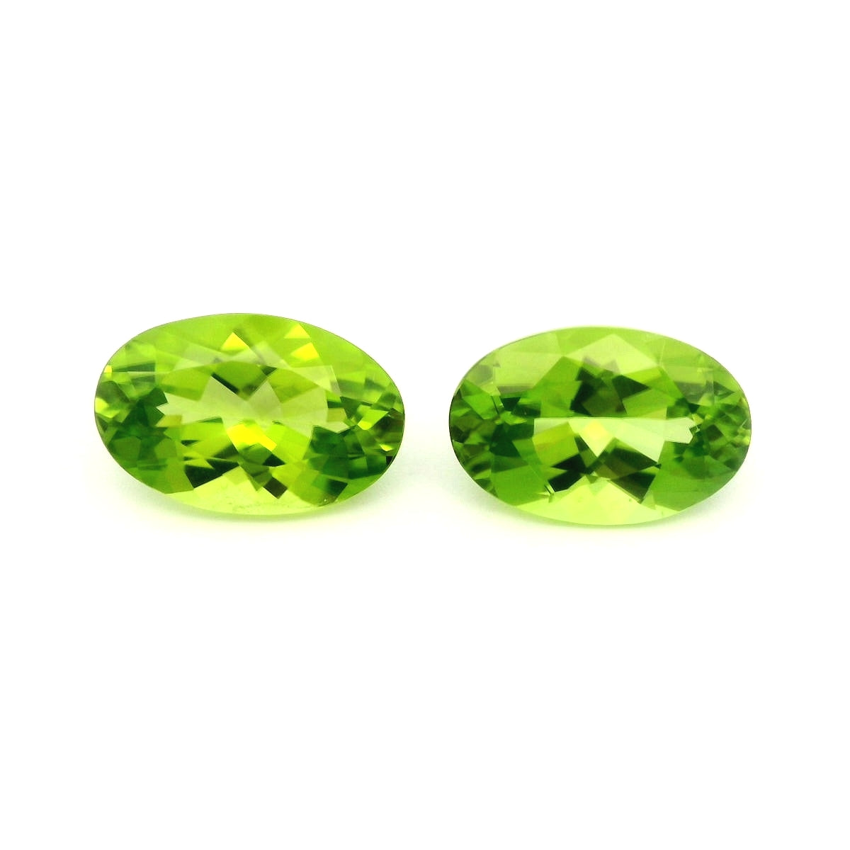 Peridot Oval Matched Pair 6.67ct (H) 11.8x7.8mm 100pct