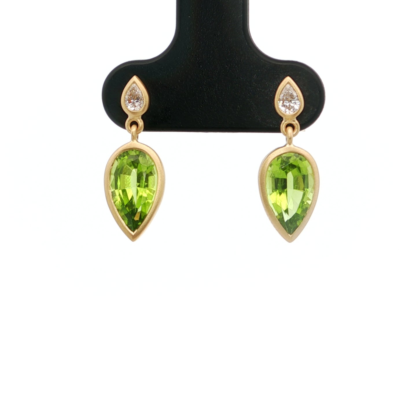 Peridot/Diamond Pear Shape Bezel Earring 2.60/0.17ct 18K Yellow Gold