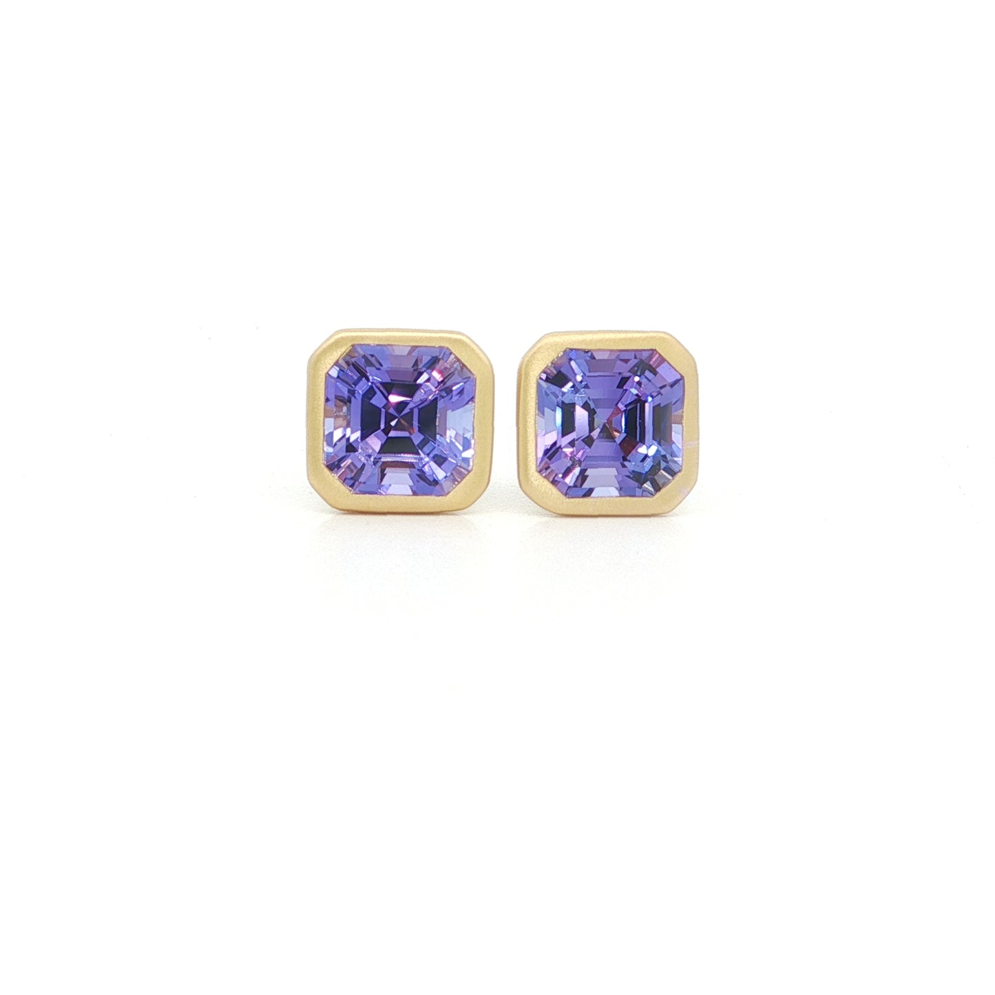 Tanzanite Asscher Bezel Earring 3.05ct 18K Yellow Gold