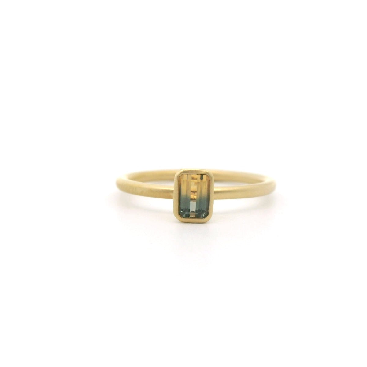 Bicolor Sapphire Emerald Cut Yumdrop Ring 0.57ct 18K Yellow Gold Size 7