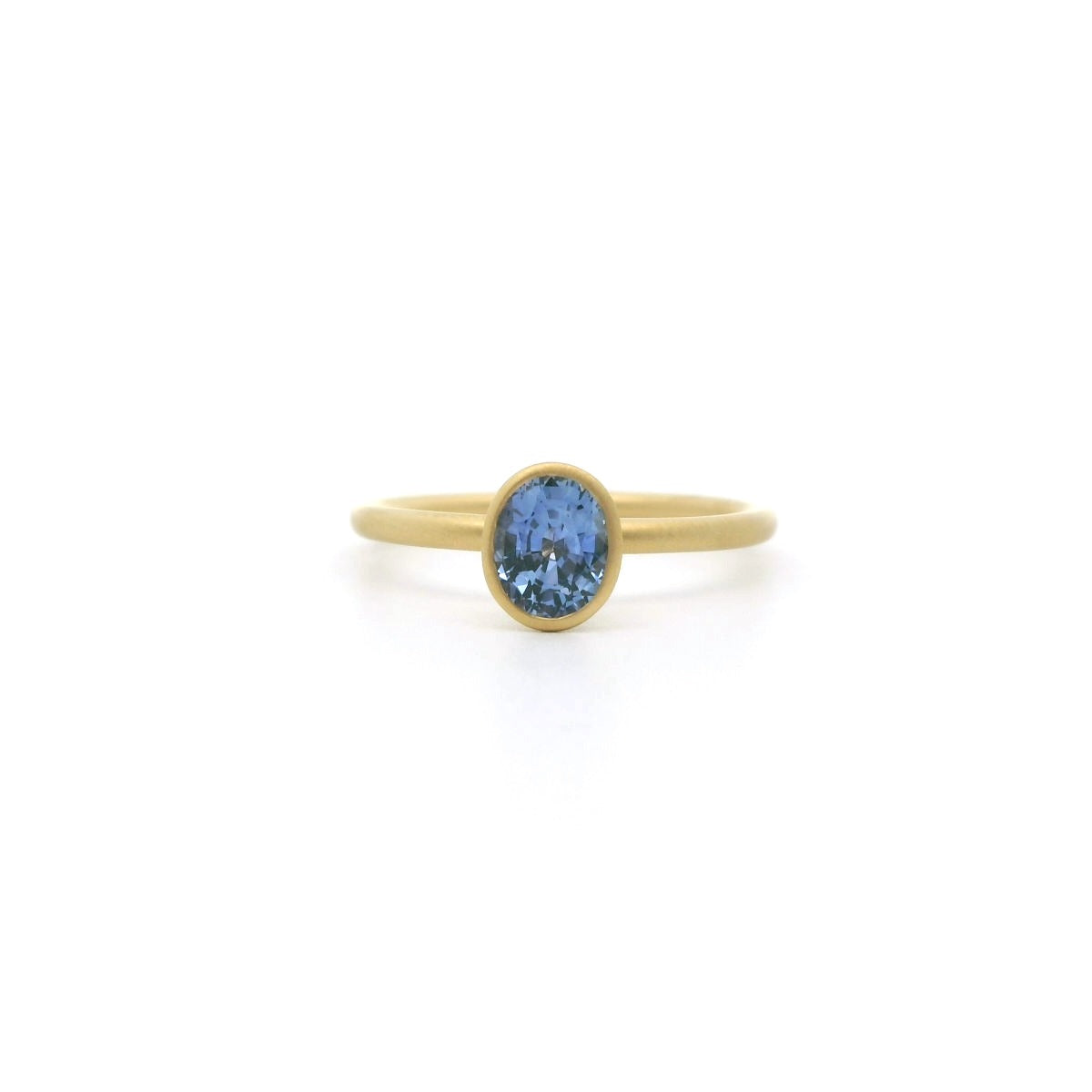 Blue Sapphire Oval Yumdrop Ring 0.80ct 18K Yellow Gold Size 7