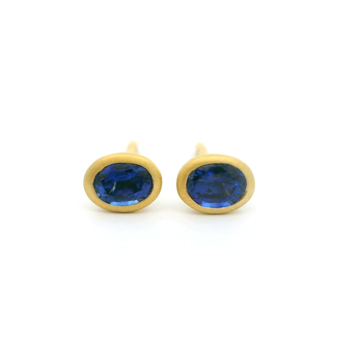 Blue Sapphire Oval Bezel Earring 0.59ct 18K Yellow Gold