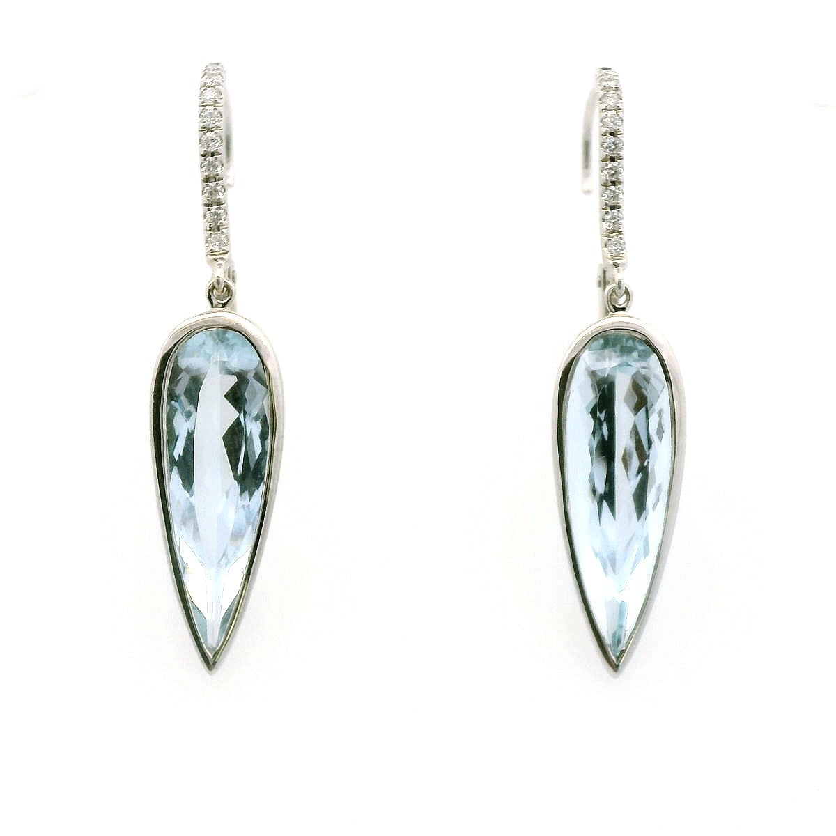 Aquamarine Pear Shape Bezel with Diamonds Earring 6.96/0.14ct 18K White Gold