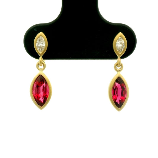 SP/DM MQ BZL ER 1.08/.13CT 18KY KC91250