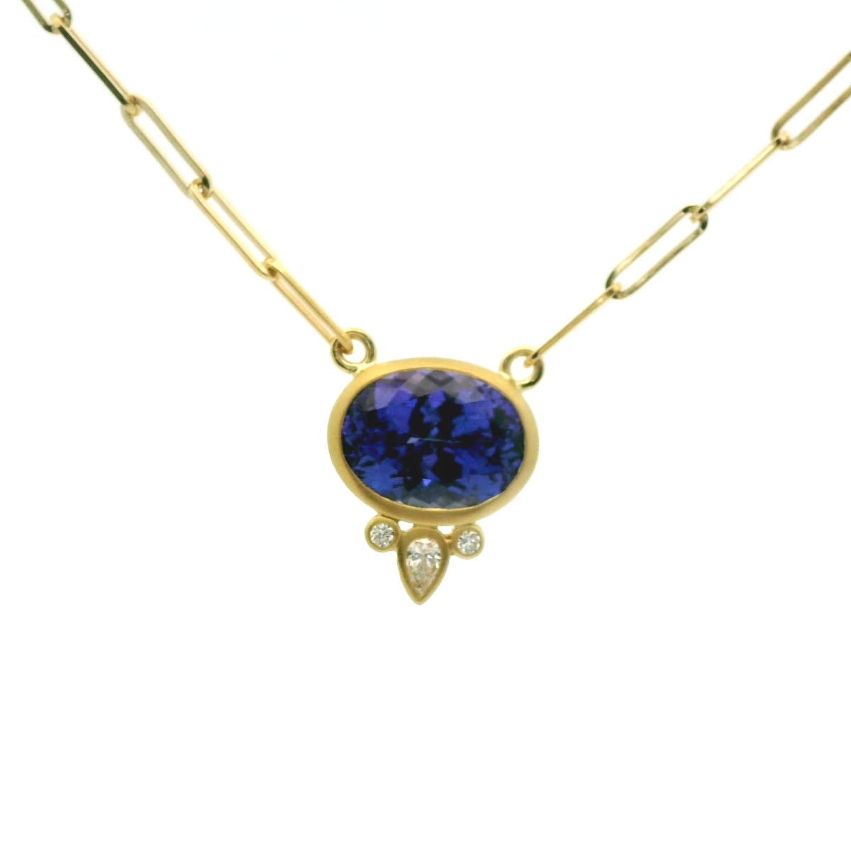 TZ OV BD NK 2.82/.09CT 18KY KC93100