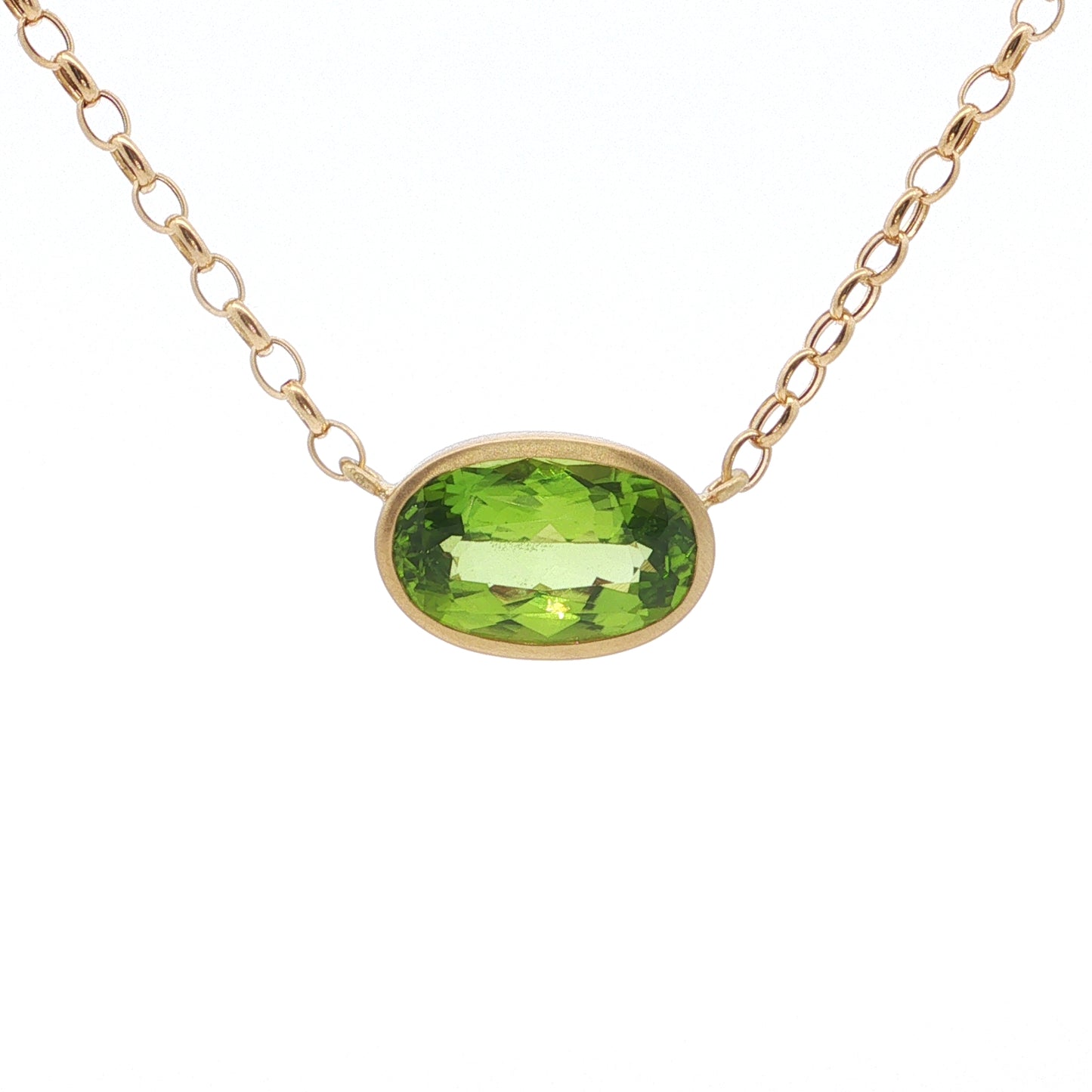 Peridot Oval Bezel Necklace 2.78ct 18K Yellow Gold