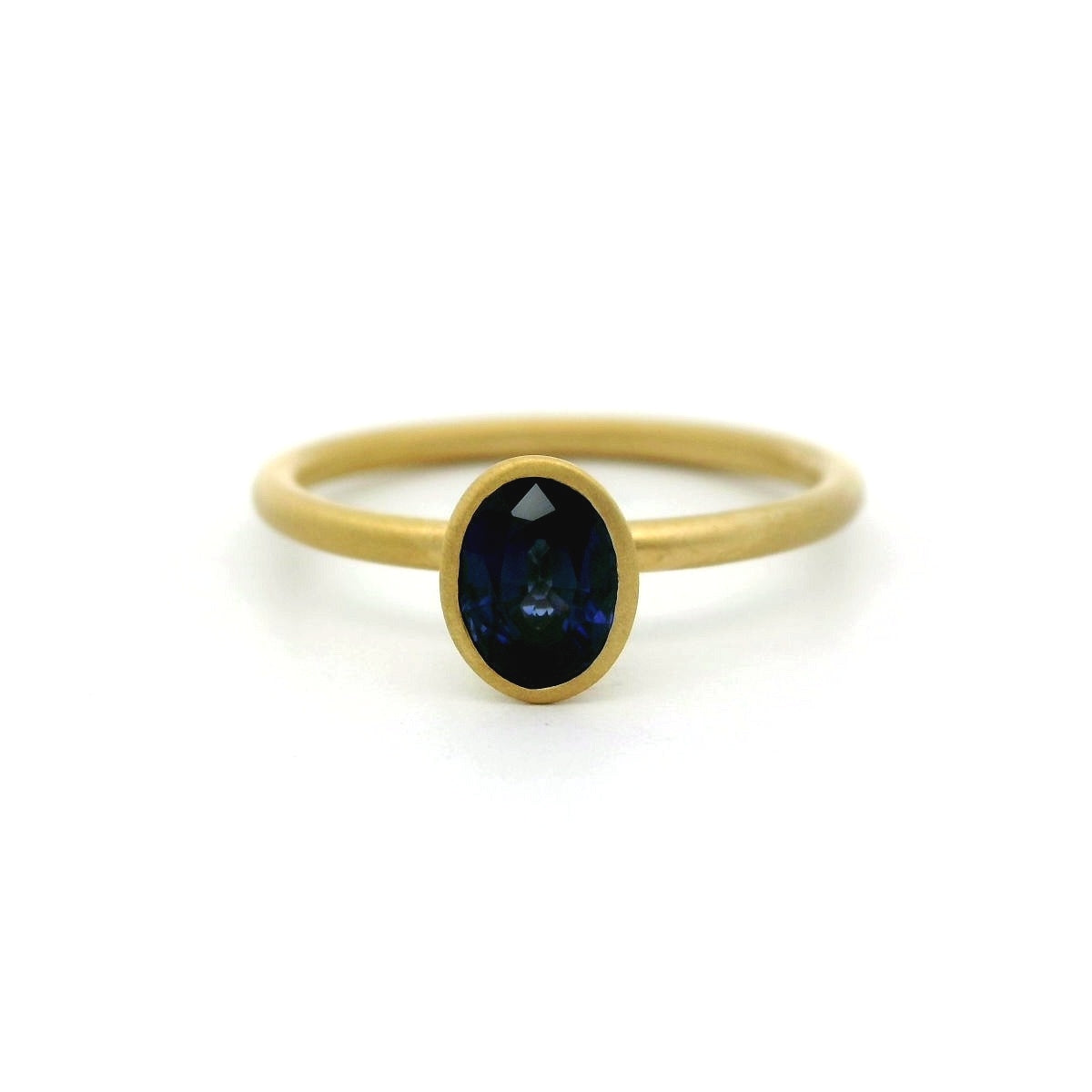 Blue Sapphire Oval Yumdrop Ring 0.70ct 18K Yellow Gold Size 6.5