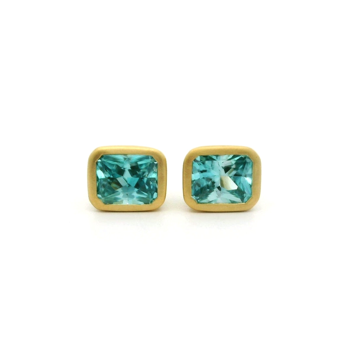 Blue Zircon Radiant Bezel Earring 1.66ct 18K Yellow Gold