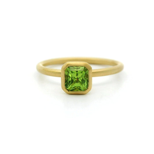 PT EC YUM RI 0.73CT 18KY SZ6.5 KC9710