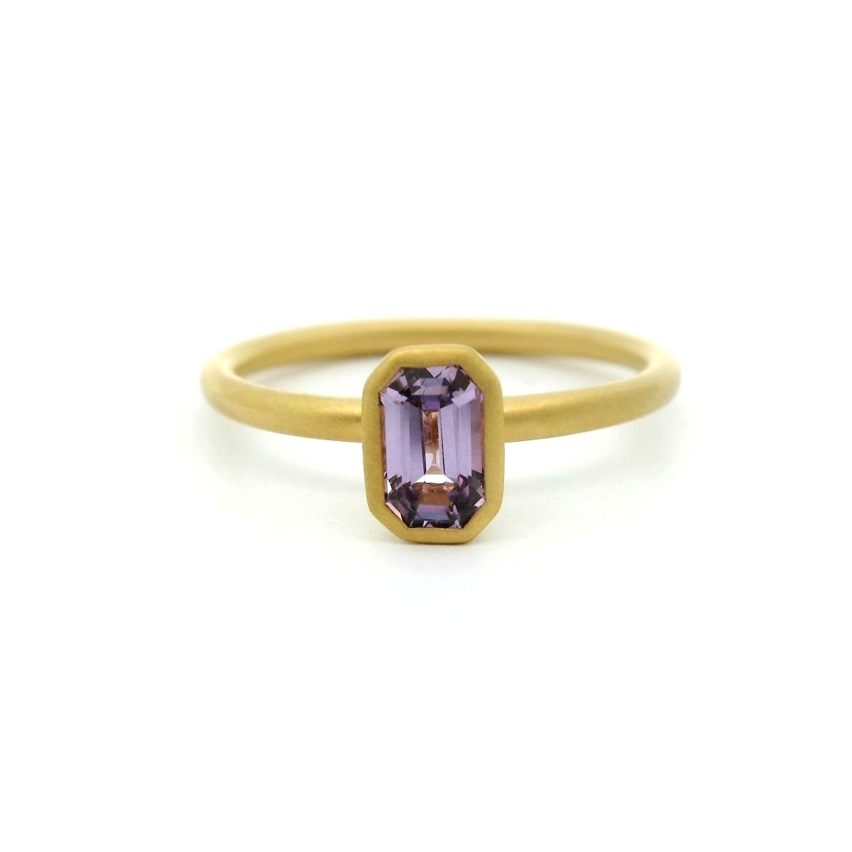 Purple Sapphire Emerald Cut Yumdrop Ring 0.60ct 18K Yellow Gold Size 6.5