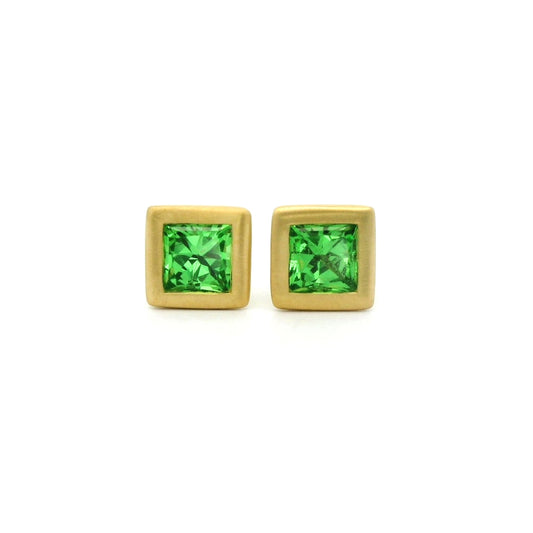 TS PC BZL ER 0.79CT 18KY KC9650