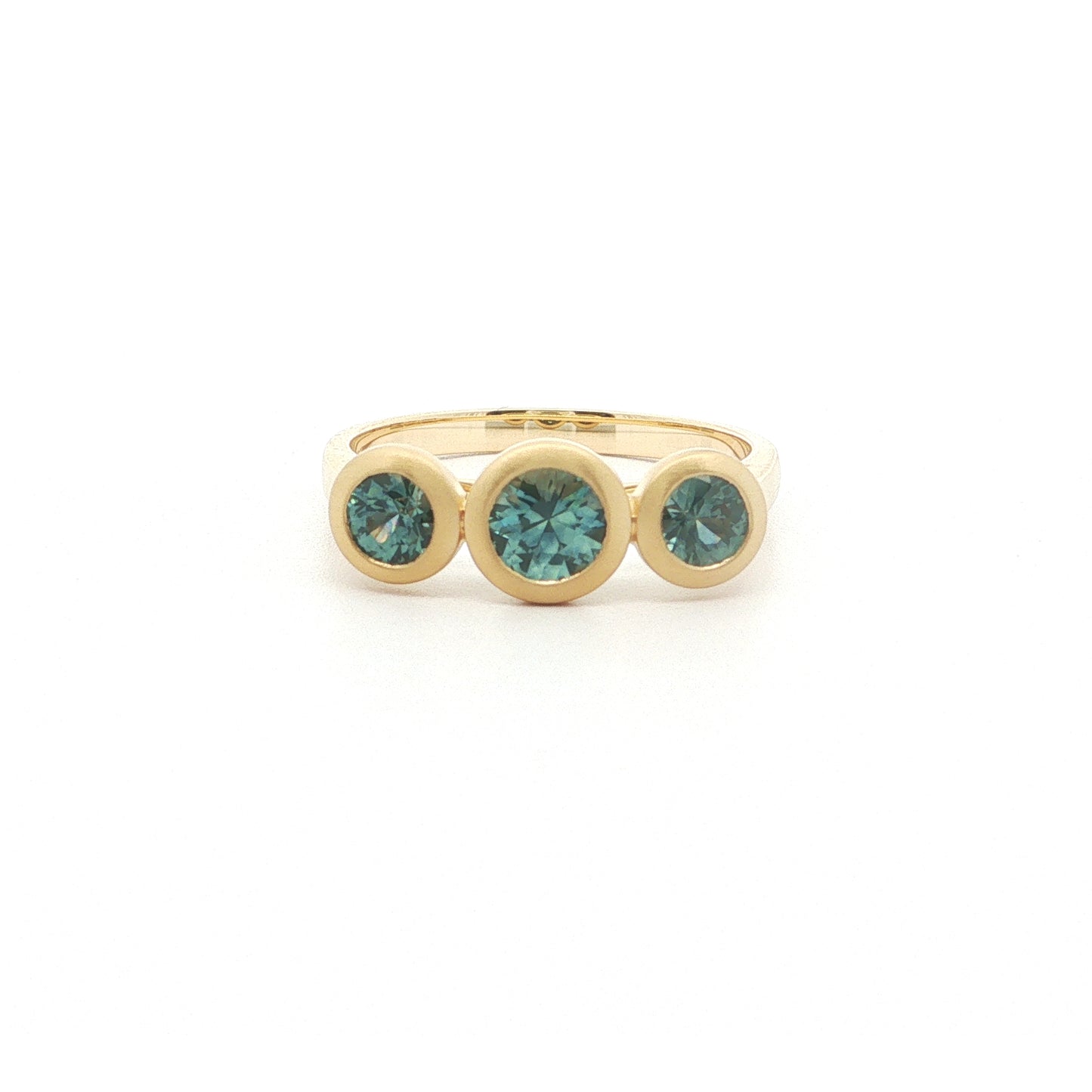 Montana Sapphire Round 3 Stone Ring 1.22ct 18K Yellow Gold Size 7