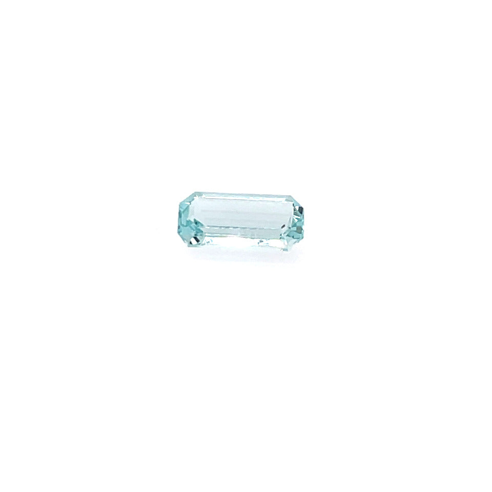 MINT BERYL EC
1.30CT
9.9X5.1MM
KC9230