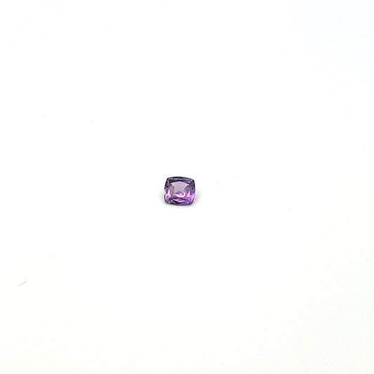 PUSA CU (Umba)
0.69CT
5.4X5.1MM
KC9800 (N)