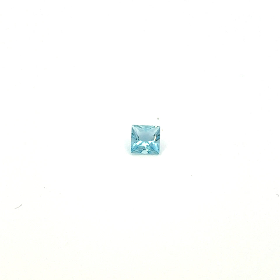 AQUA SQ
0.91CT
6MM
KC9375 (N)