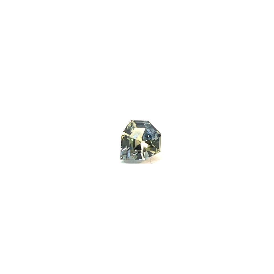 SRI PARTI SA FC (CERT)
1.04CT
6.6X6.1MM
KC9490