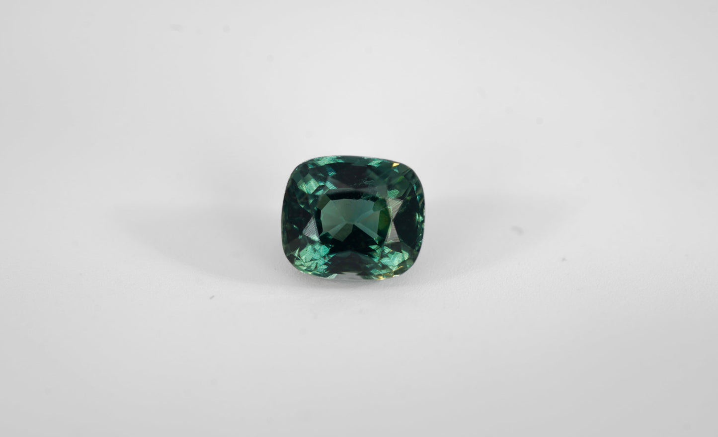 MAD TEAL SA CU 1.51CT 6.5X5.7MM KC9600
