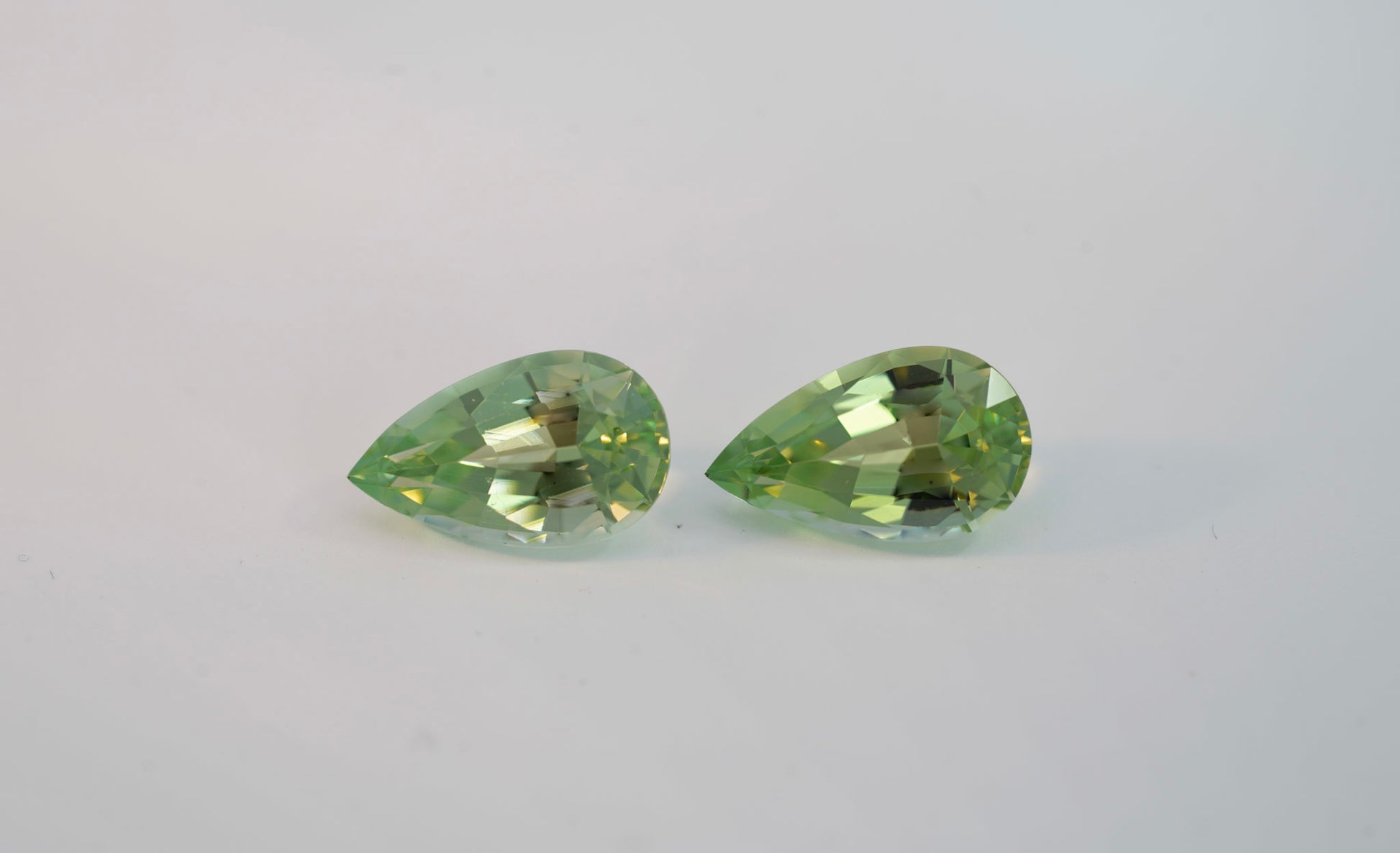 MINT TM PS 3.72CT 10.7X6.5MM KC9350