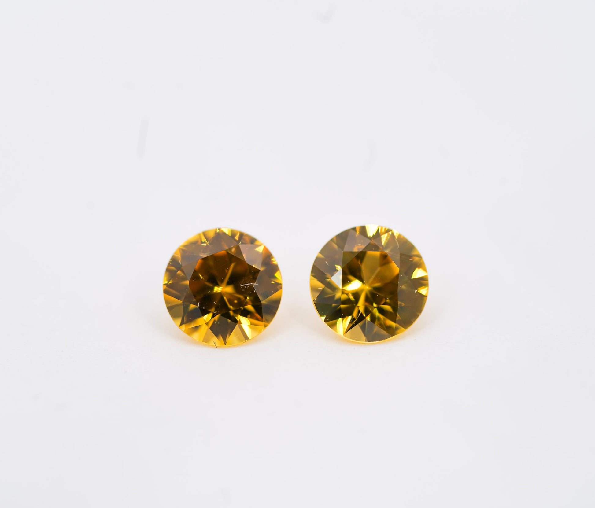 YSA RD MP 1.37CT 5.5MM KC9460