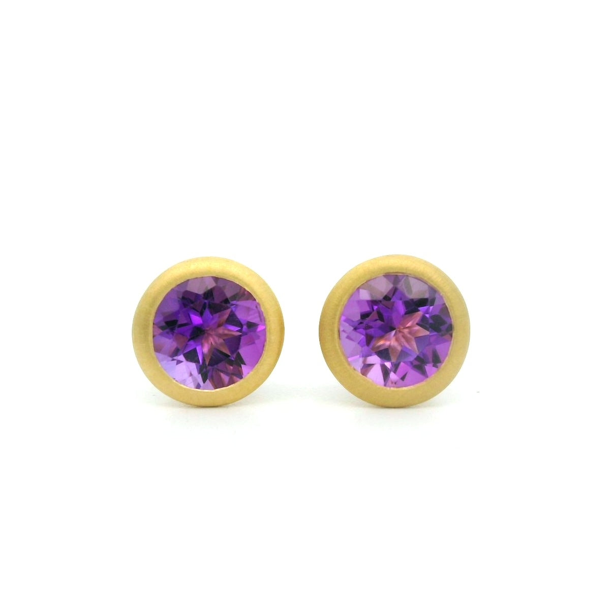 AM RD BZL ER 1.17CT 18KY KC9380