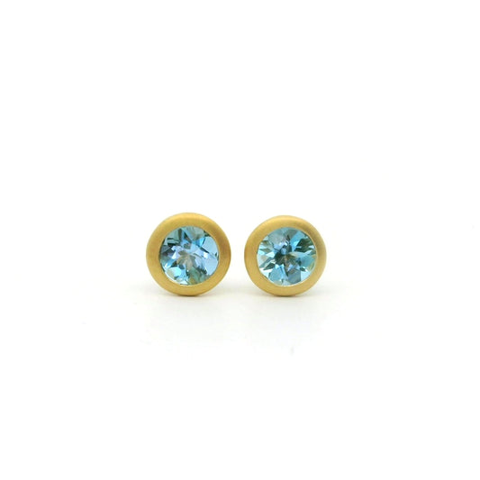 AQ RD BZL ER 0.56CT 18KY KC9400