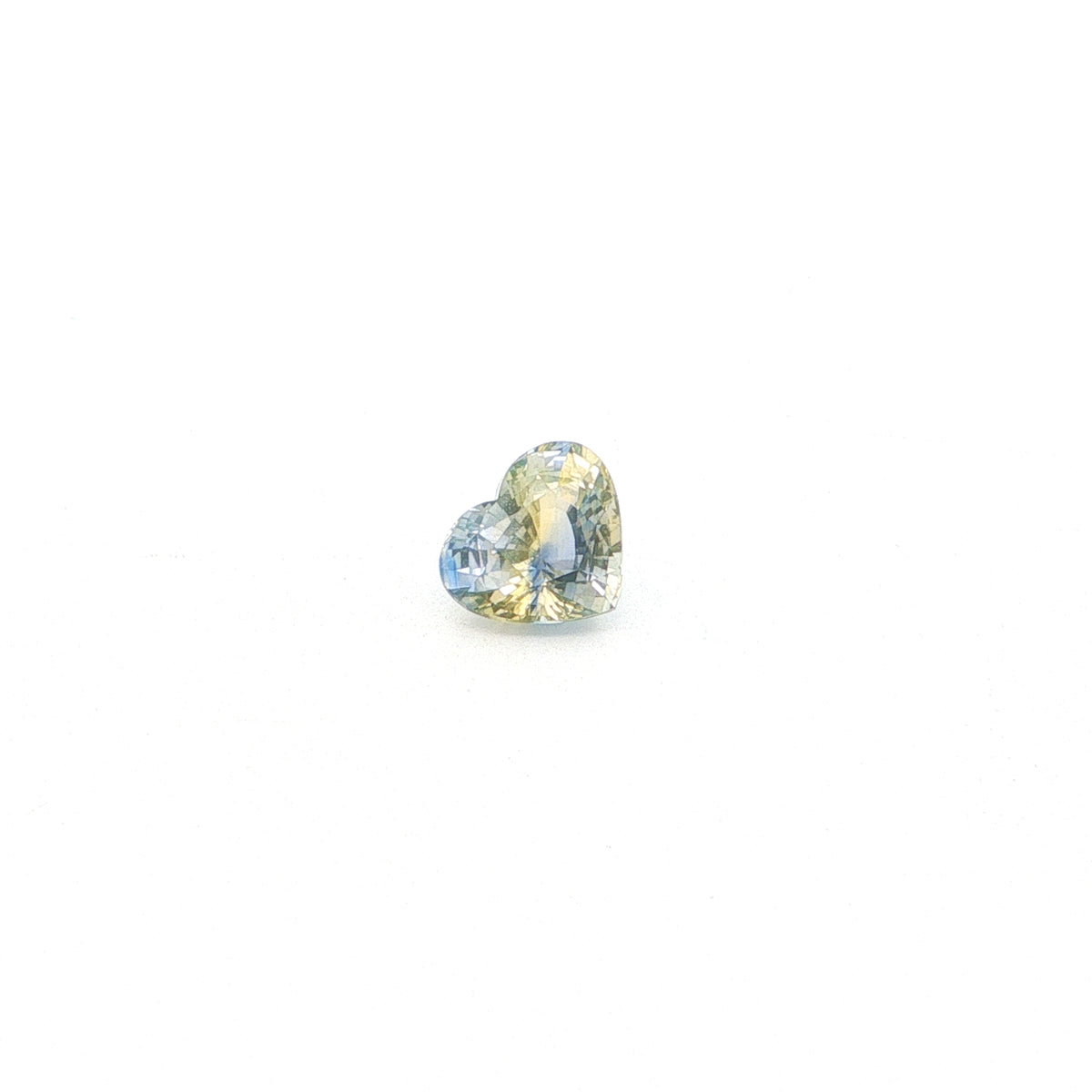 Bicolor Sapphire Heart Shape 3.01ct (H) 9.1x7.8mm