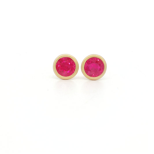 Burmese Ruby Round Bezel Earring 1.64ct 18K Yellow Gold