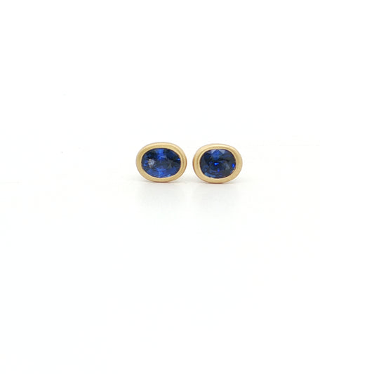 Blue Sapphire Oval Bezel Earring 0.66ct 18K Yellow Gold