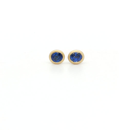 Blue Sapphire Oval Bezel Earring 0.69ct 18K Yellow Gold