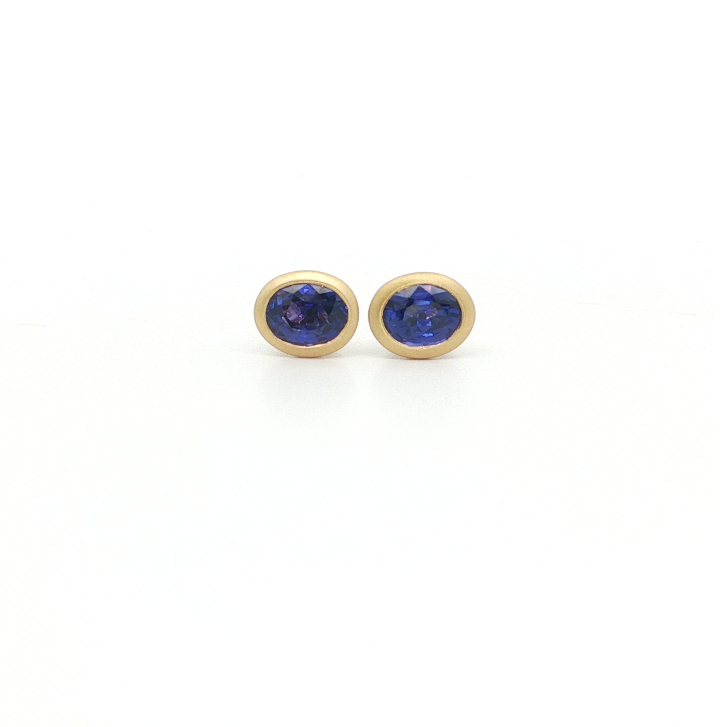 Blue Sapphire Oval Bezel Earring 0.94ct 18K Yellow Gold