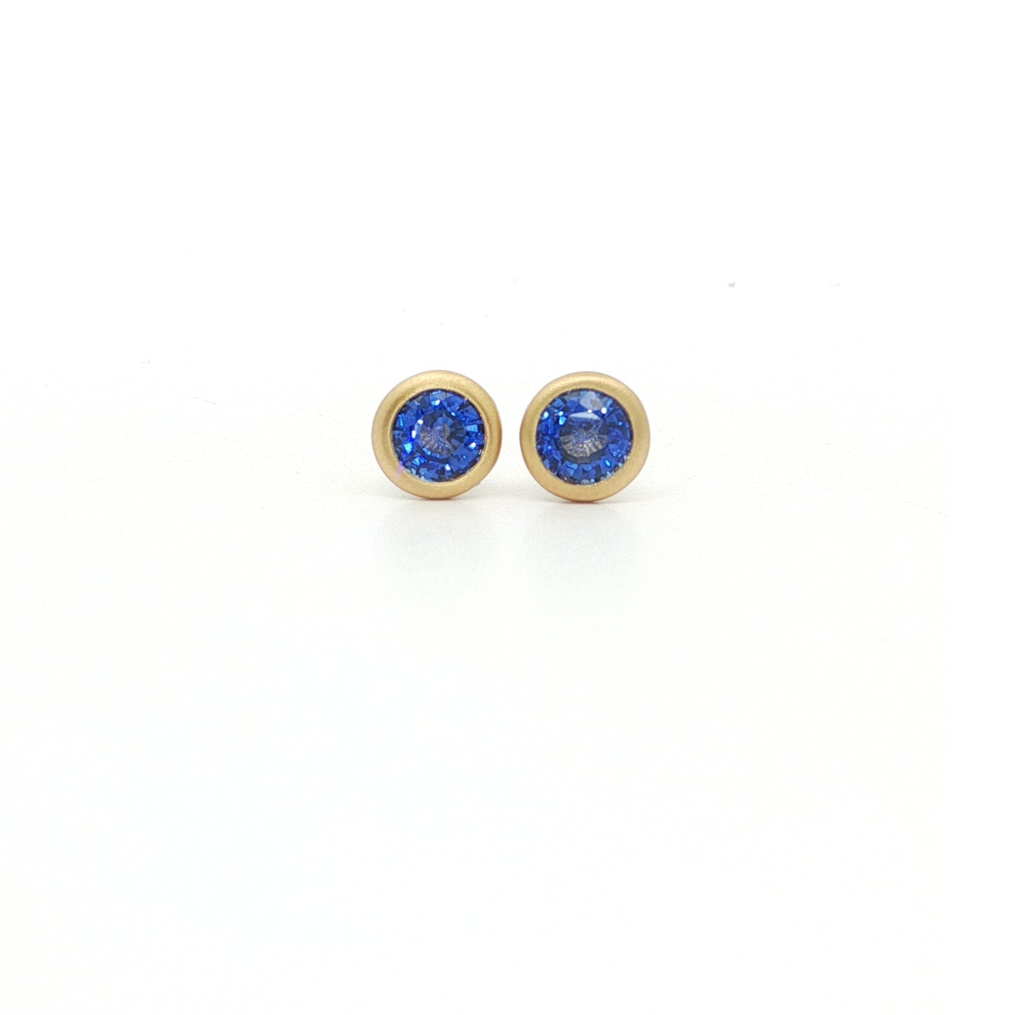 Blue Sapphire Round Bezel Earring 0.78ct 18K Yellow Gold