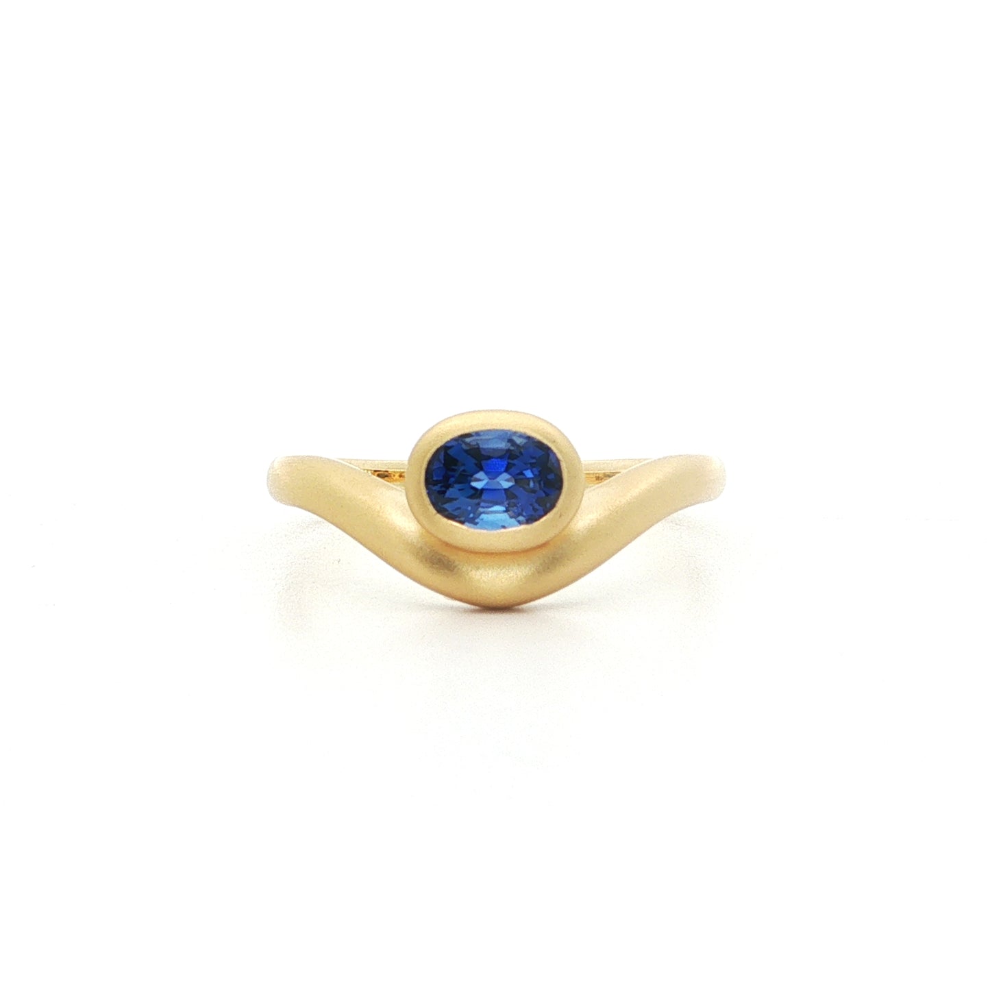 Blue Sapphire Oval Swoop Ring 0.80ct 18K Yellow Gold Size 7