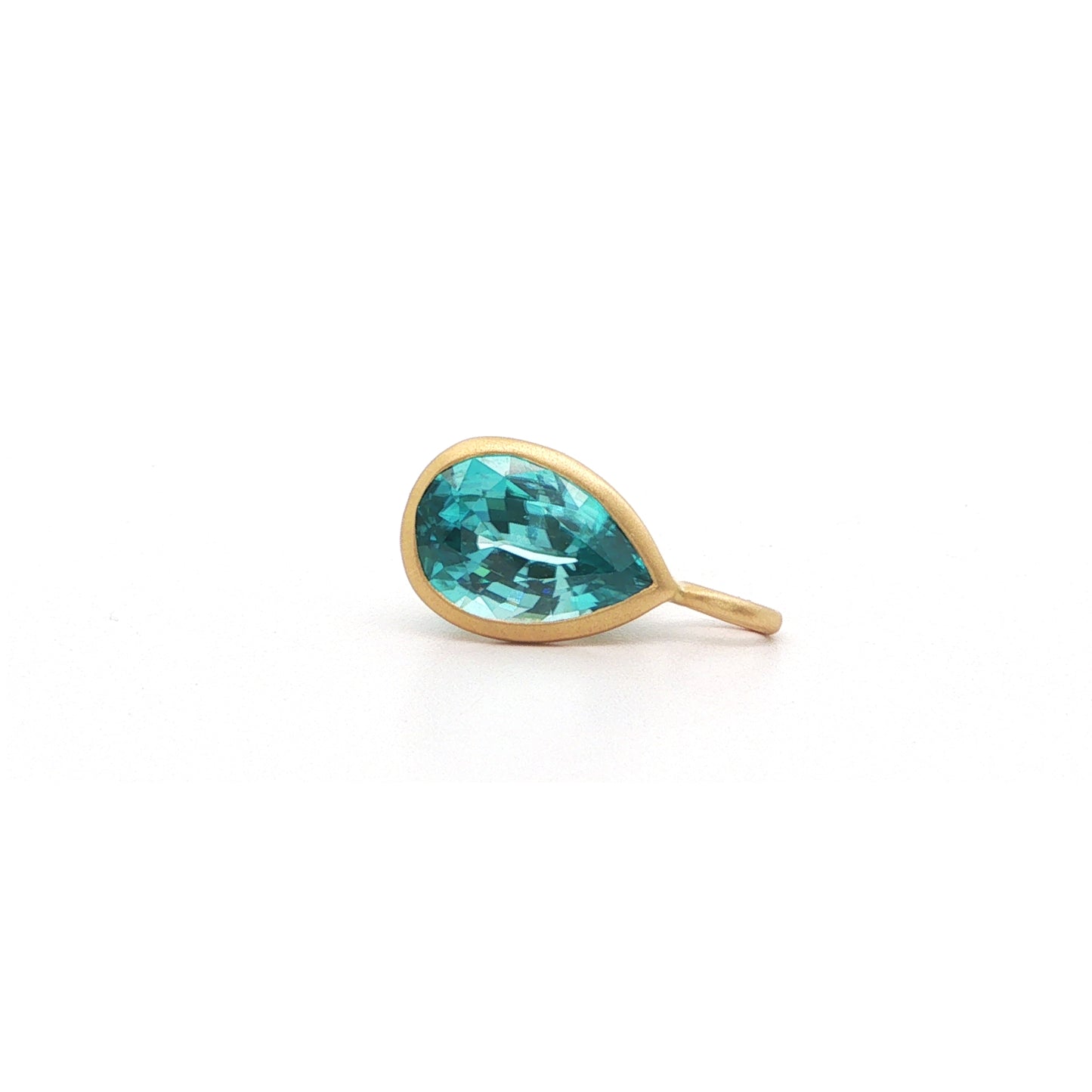 Blue Zircon Pear Shape Bezel Pendant 2.73ct 18K Yellow Gold