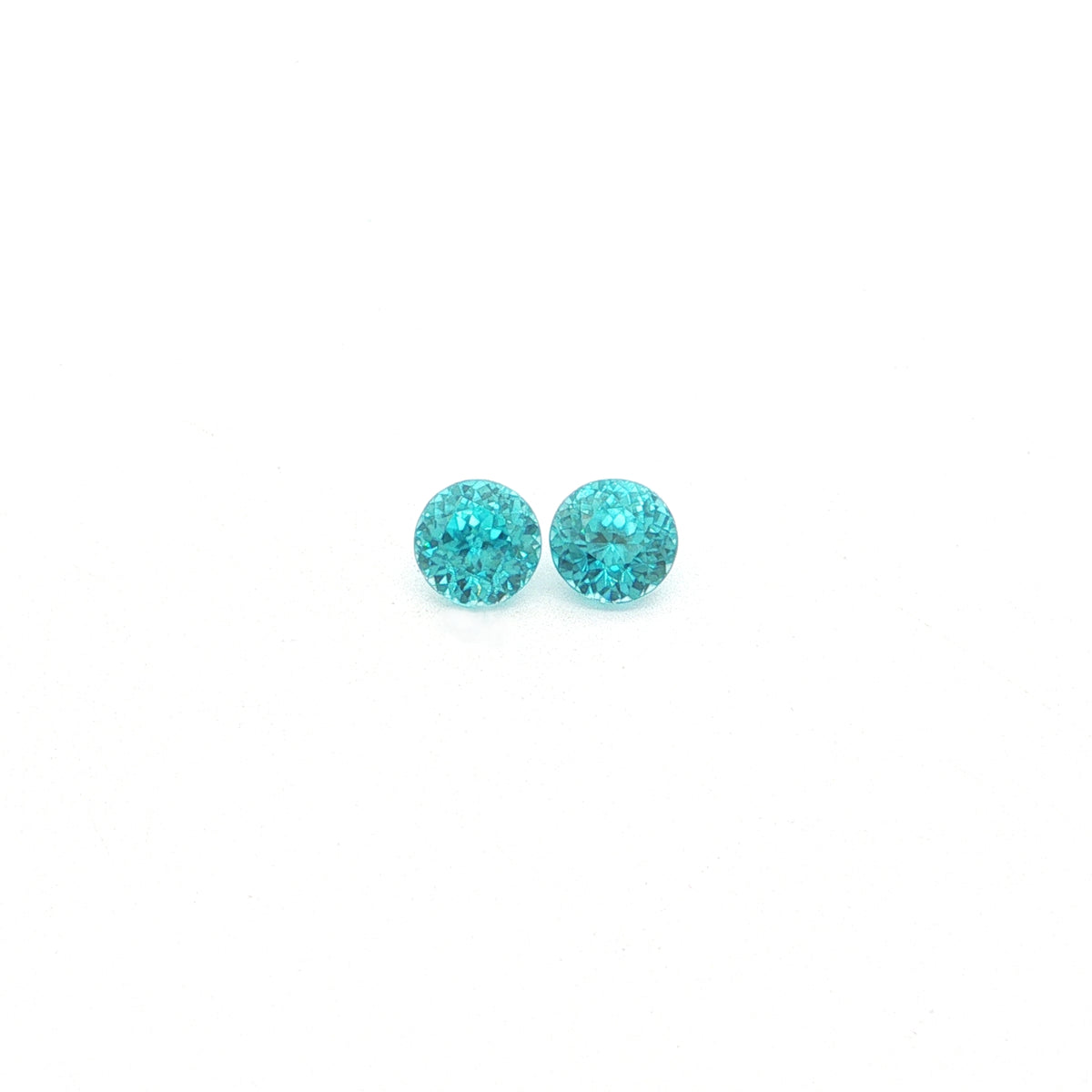 Blue Zircon Round Matched Pair 2.73ct (H) 5.8mm (2)