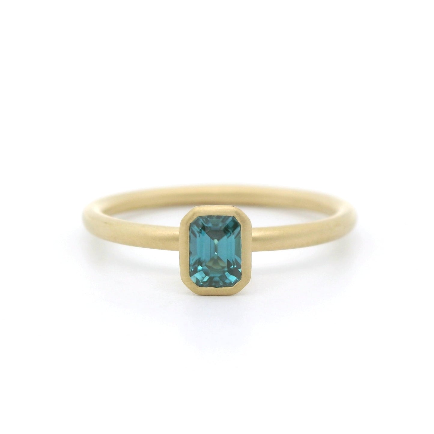 Blue Zircon Emerald Cut Yumdrop Ring 0.56ct 18K Yellow Gold Size 7