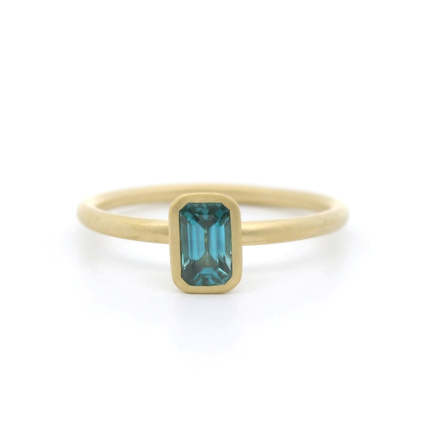 Blue Zircon Emerald Cut Yumdrop Ring 0.57ct 18K Yellow Gold Size 7
